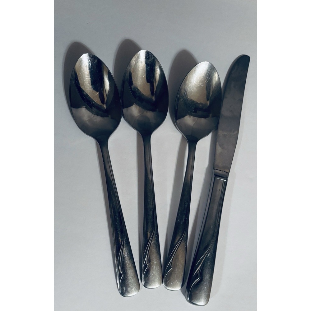 STAINLESS BY ONEIDA‎ LTD OCEANIC 3 Spoons 1 Butter Knife Flatware Lot